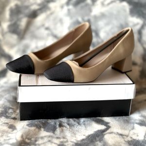 Two tone square toe